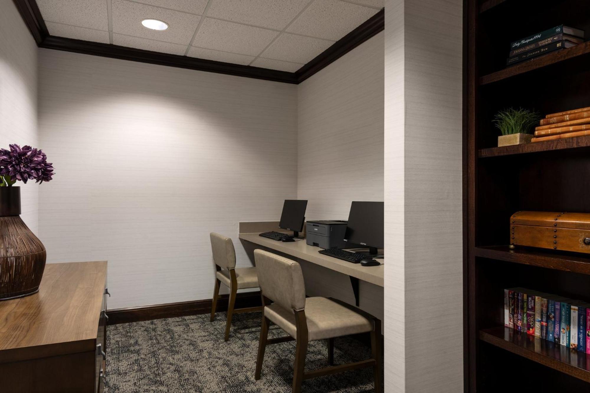 Staybridge Suites Akron-Stow-Cuyahoga Falls By Ihg Exterior photo